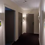 Szálloda Le Geneve 2*