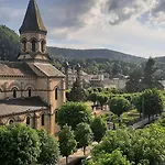 Le Geneve Szálloda