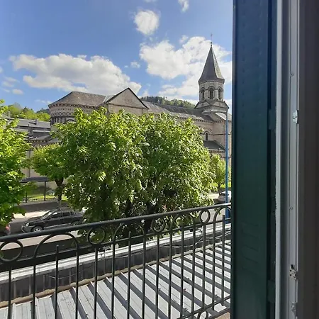 Le Genève Hotel 2*
