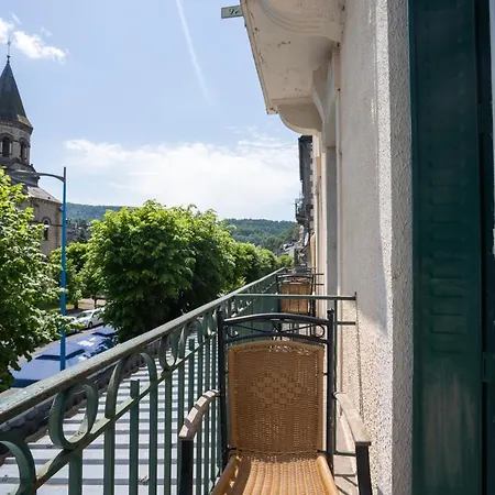 Le Genève Hotel 2*