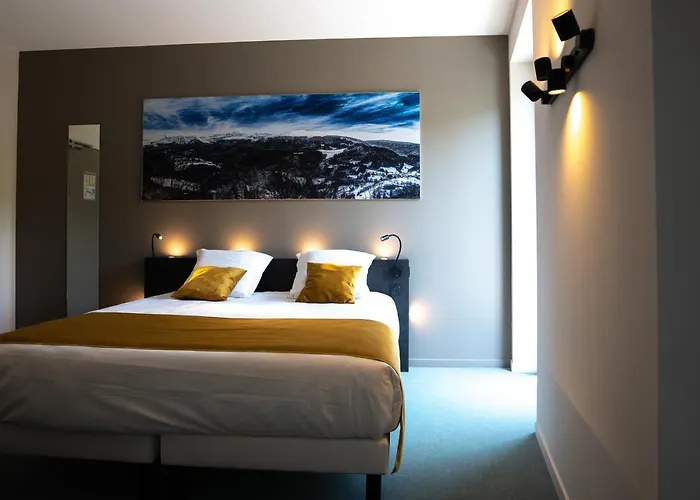 Отель Le Geneve