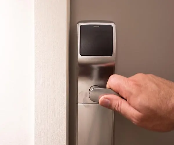 ホテル Le Geneve 2*