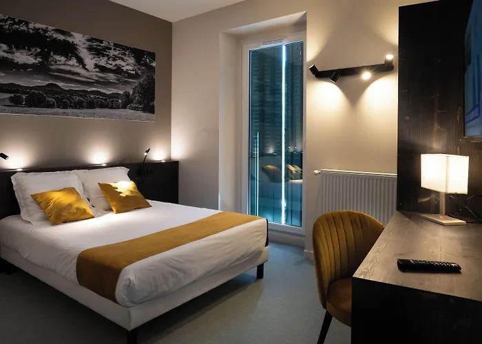 Le Geneve Ла-Бурбуль