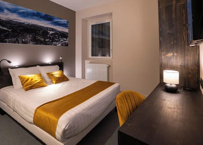 Отель Le Geneve