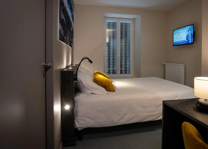 Отель Le Geneve 2*