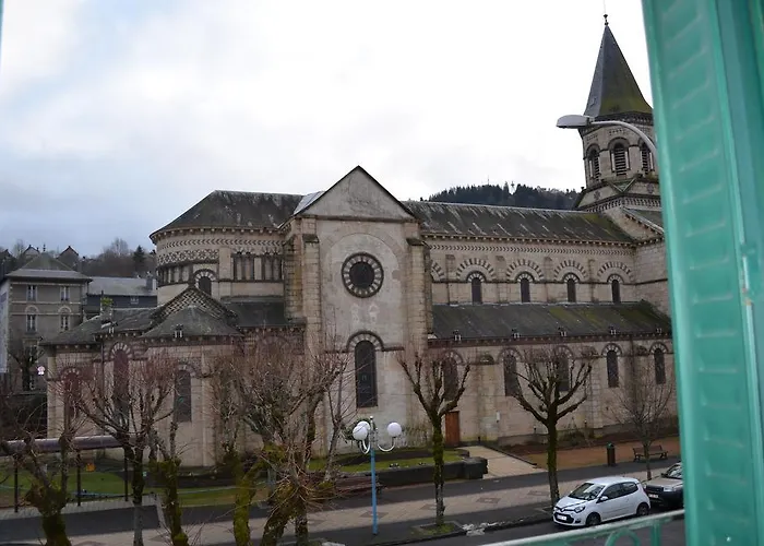 Le Geneve Отель 2*